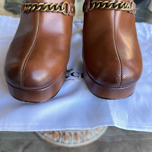 Coach platform close toed shoes - Picture 12 of 12